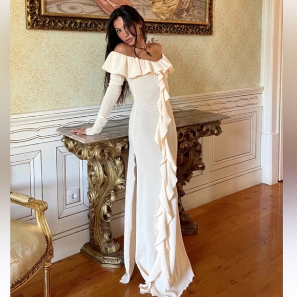 Arcina Ori Mila Crème Maxi Dress - Picture 1 of 12